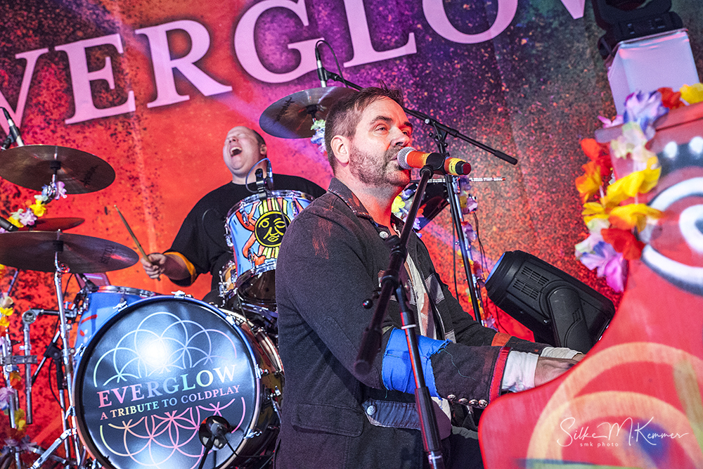 EVERGLOW Live Show